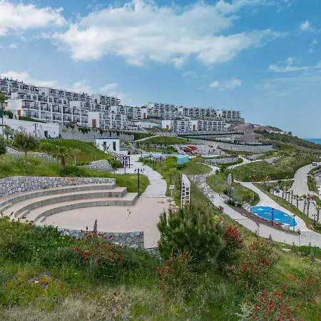 квартиры с собственным пляжем в Adabuku Apartment
